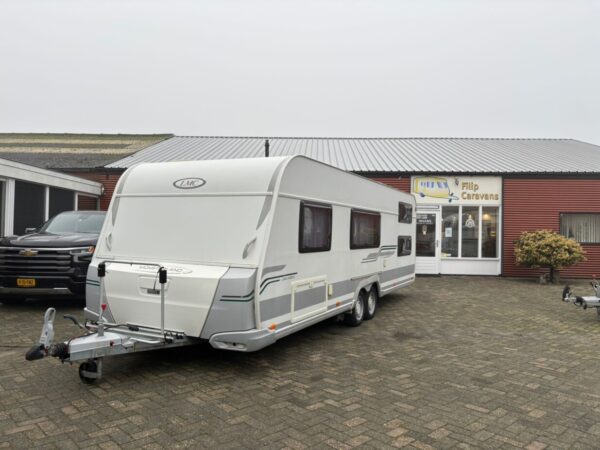 LMC Cello 695K, 8 Persoons met mover, voortent! Topstaat!