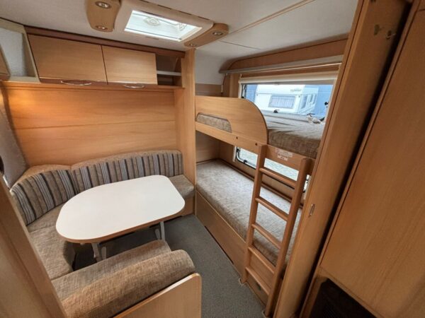 LMC Cello 695K, 8 Persoons met mover, voortent! Topstaat! - Afbeelding 32