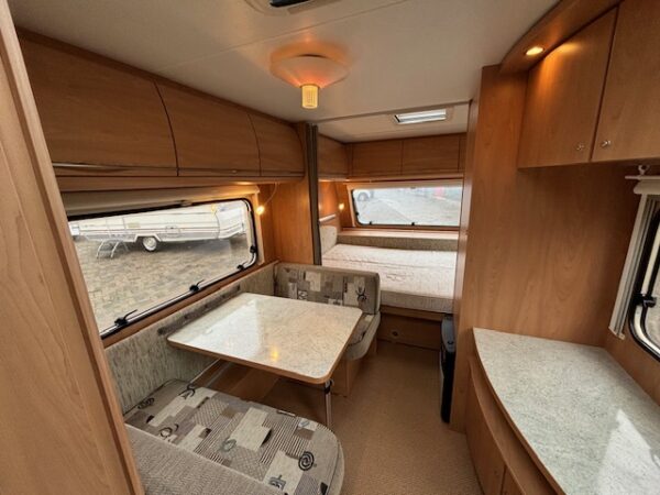 Bürstner Ventana 410 TS bj.2006 met PANORAMA LUIFEL!!! - Afbeelding 6