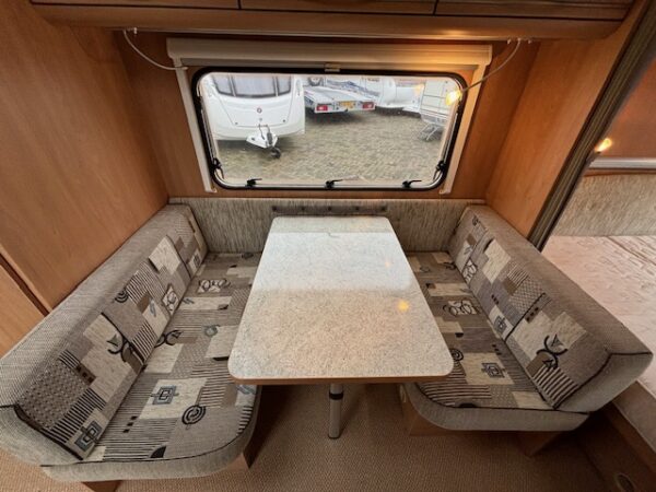 Bürstner Ventana 410 TS bj.2006 met PANORAMA LUIFEL!!! - Afbeelding 12