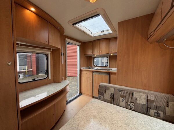 Bürstner Ventana 410 TS bj.2006 met PANORAMA LUIFEL!!! - Afbeelding 13