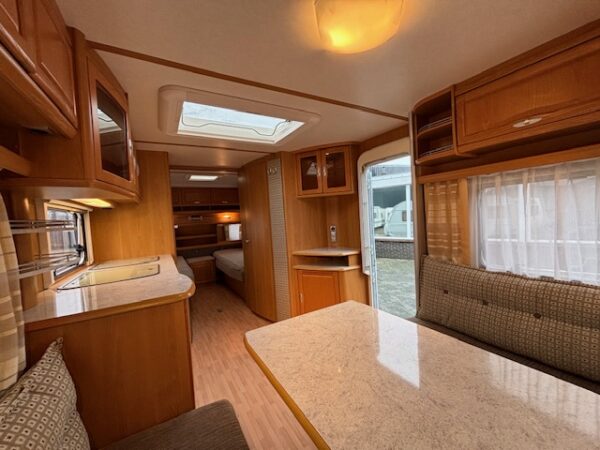 Tabbert Vivaldi 560 bj.2006, 2 ENKELE BEDDEN en VOORTENT!!! - Afbeelding 7