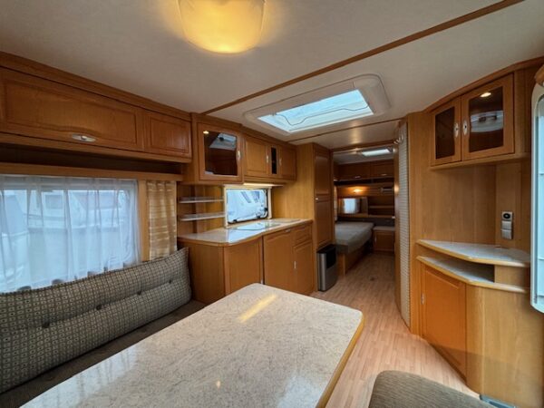 Tabbert Vivaldi 560 bj.2006, 2 ENKELE BEDDEN en VOORTENT!!! - Afbeelding 8