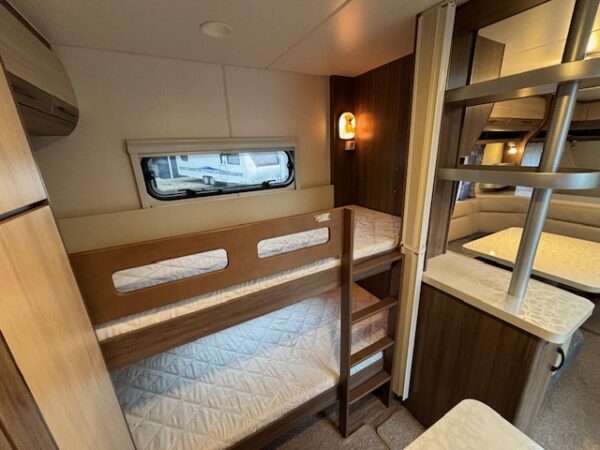 Hobby De Luxe 650 KMFE bj.2014, STAPELBED, 7/8 PERSOONS!!! - Afbeelding 7