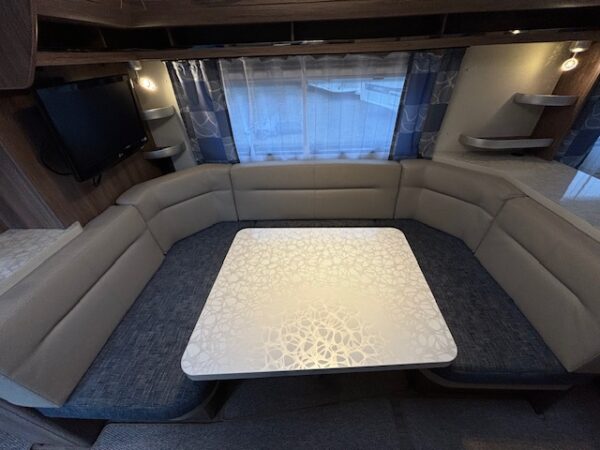Hobby De Luxe 650 KMFE bj.2014, STAPELBED, 7/8 PERSOONS!!! - Afbeelding 11