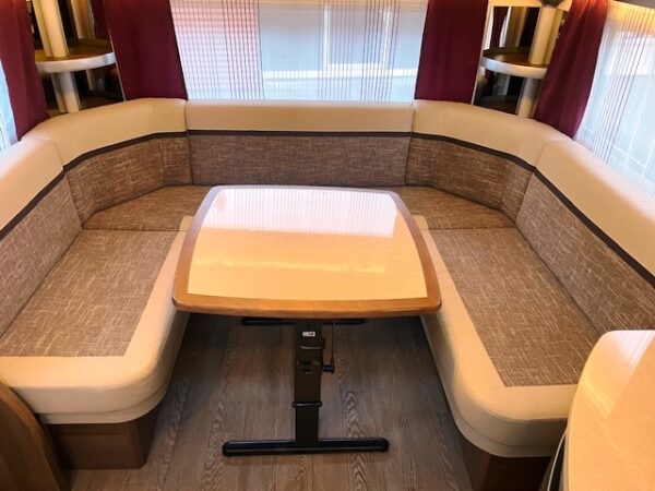 Hobby Prestige 650 UMFE bj.2017 met VOORTENT EN AIRCO - Afbeelding 21