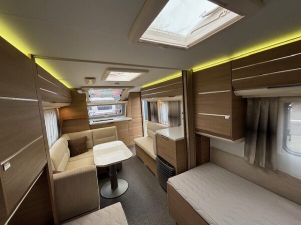 Adria Adora 613 HT bj.2016, MOVER, VOORTENT!!! - Afbeelding 24