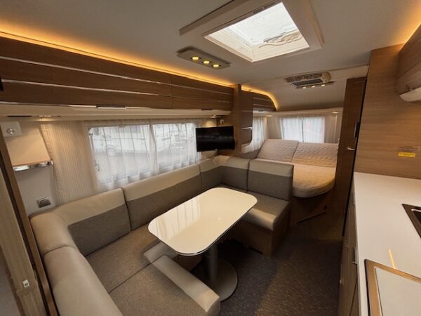 Adria Adora 613 PK bj, 2018, MOVER, AIRCO en VOORTENT - Afbeelding 27