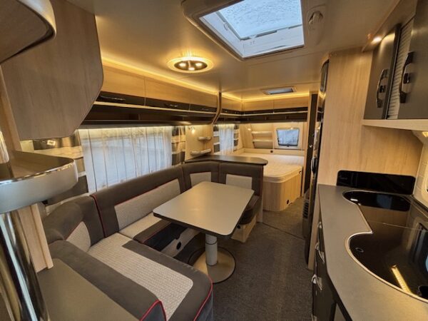 Hobby De Luxe Edition 650 KMFE bj.2020, 7/8 PERSOONS!!! - Afbeelding 9