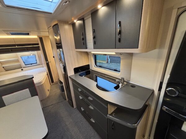 Hobby De Luxe Edition 650 KMFE bj.2020, 7/8 PERSOONS!!! - Afbeelding 15