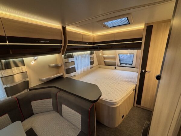 Hobby De Luxe Edition 650 KMFE bj.2020, 7/8 PERSOONS!!! - Afbeelding 19