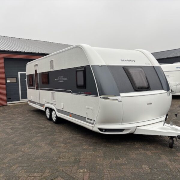 Hobby De Luxe Edition 650 KMFE bj.2020, 7/8 PERSOONS!!!