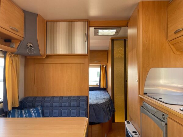 Knaus Sudwind 500 bj.2004 met STAPELBED en VOORTENT - Afbeelding 6