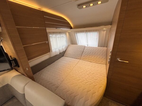 Adria Adora 613 PK bj. 2018, VLOERVERWARMING, 7 PERSOONS!!! - Afbeelding 19