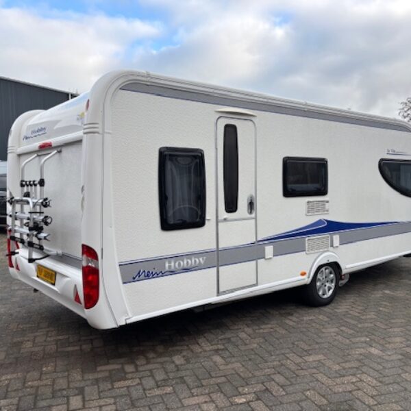 Hobby La Vita 560 KMFE, bj.2010, MOVER, VOORTENT en STAPELBED!!!