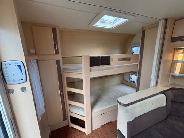 Hobby La Vita 560 KMFE, bj.2010, MOVER, VOORTENT en STAPELBED!!! - Afbeelding 5