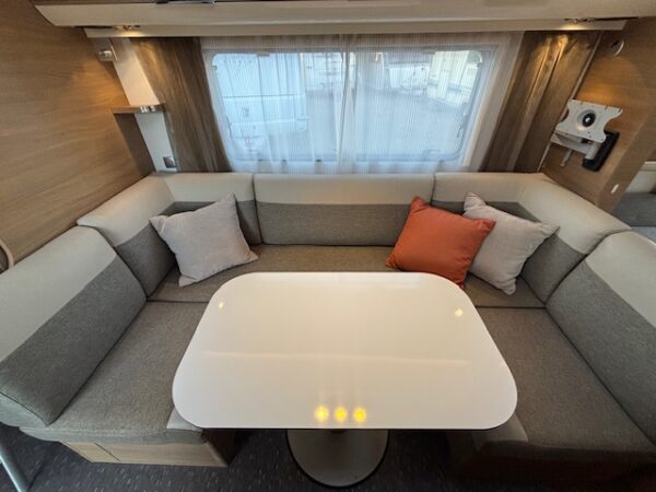 Adria Adora 613 PK bj. 2018, VLOERVERWARMING, 7 PERSOONS!!! - Afbeelding 10