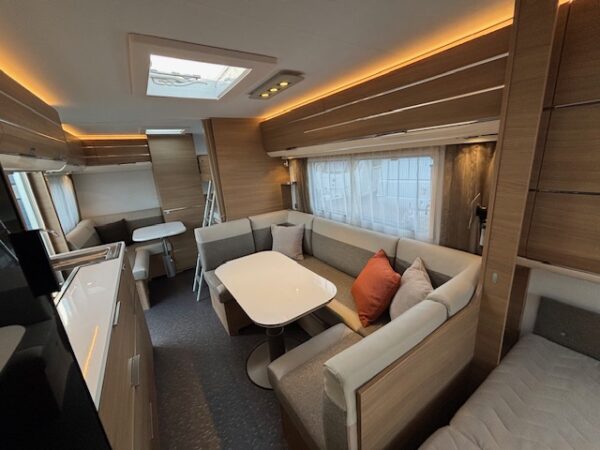 Adria Adora 613 PK bj. 2018, VLOERVERWARMING, 7 PERSOONS!!! - Afbeelding 24