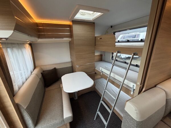 Adria Adora 613 PK bj. 2018, VLOERVERWARMING, 7 PERSOONS!!! - Afbeelding 7