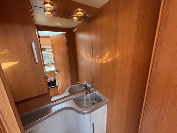 Knaus Sport 500 EU bj.2009, 2 APARTE BEDDEN, VOORTENT, MOVER!!! - Afbeelding 14