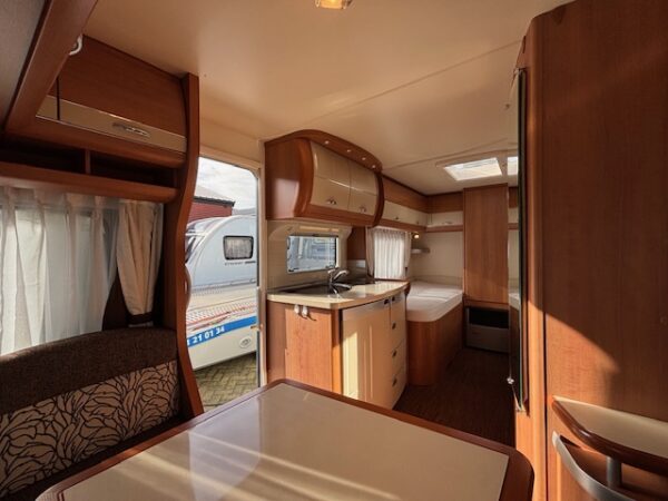Hobby Excellent 460 LU bj.2012, MOVER en 2 APARTE BEDDEN!!! - Afbeelding 7