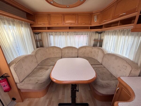 Hobby 635 SMF UK SPECIAL, bj.2005 met MOVER en VOORTENT!!! - Afbeelding 6