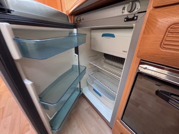 Hobby 635 SMF UK SPECIAL, bj.2005 met MOVER en VOORTENT!!! - Afbeelding 15