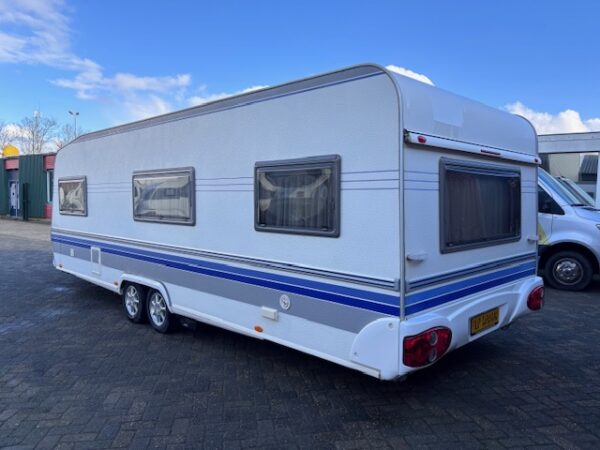 Hobby 635 SMF UK SPECIAL, bj.2005 met MOVER en VOORTENT!!! - Afbeelding 3