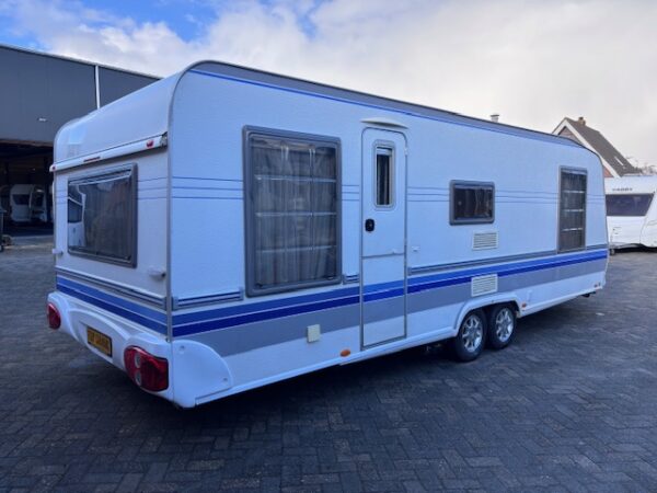 Hobby 635 SMF UK SPECIAL, bj.2005 met MOVER en VOORTENT!!! - Afbeelding 2