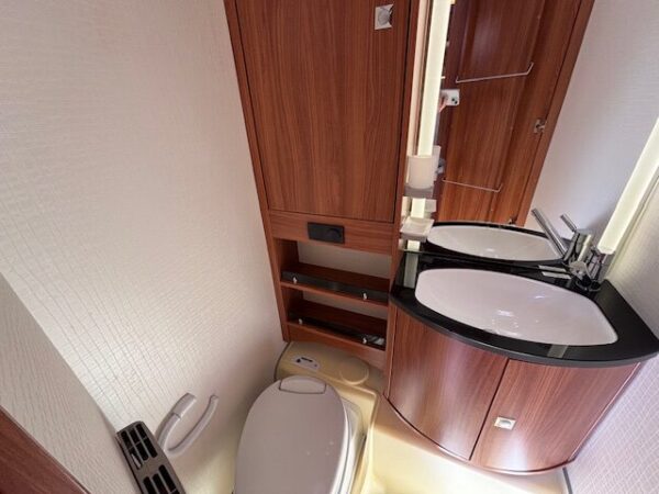 Dethleffs Cabby CRUZER 520L, bj.2014 met 2 APARTE BEDDEN!!! - Afbeelding 16