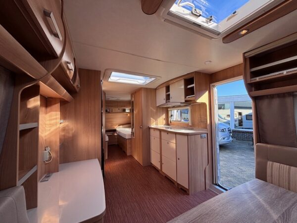 TEC Travel King 650 TE bj.2015, 2 APARTE BEDDEN met AIRCO!!! - Afbeelding 9