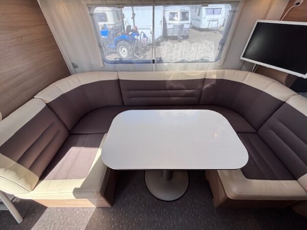 Adria Adora 613 PK bj.2016, 7 PERSOONS, met MOVER en AIRCO! - Afbeelding 11