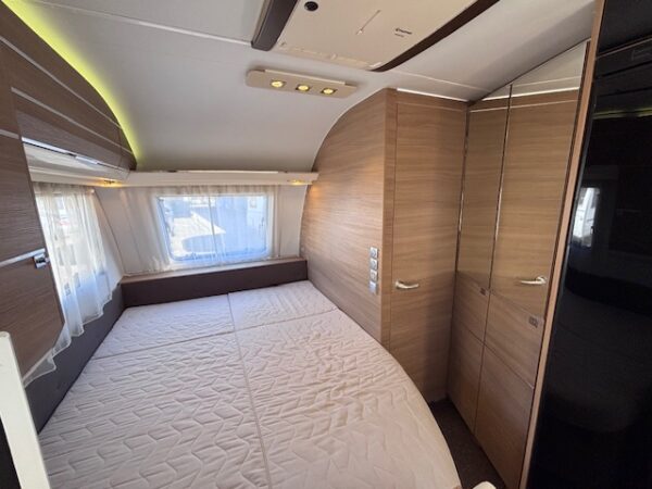 Adria Adora 613 PK bj.2016, 7 PERSOONS, met MOVER en AIRCO! - Afbeelding 20