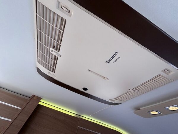 Adria Adora 613 PK bj.2016, 7 PERSOONS, met MOVER en AIRCO! - Afbeelding 27