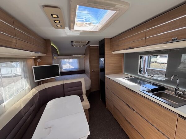Adria Adora 613 PK bj.2016, 7 PERSOONS, met MOVER en AIRCO! - Afbeelding 26