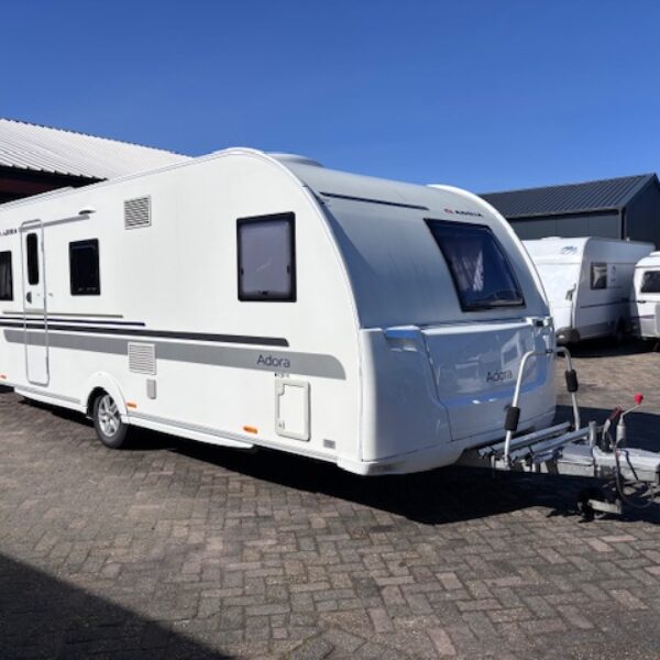 Adria Adora 613 PK bj.2016, 7 PERSOONS, met MOVER en AIRCO!
