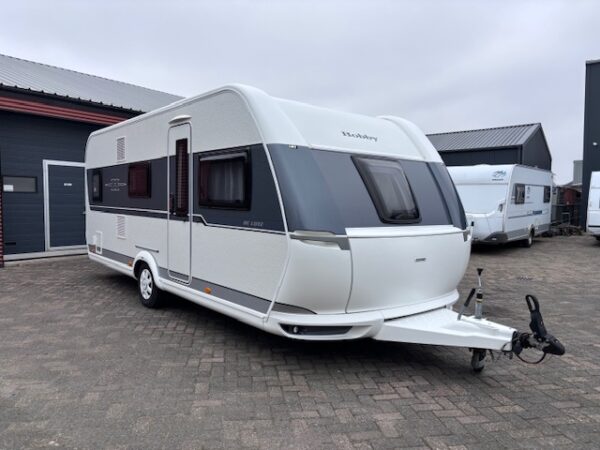 Hobby De Luxe 545 KMF bj.2020, STAPELBED en VOORTENT!!!