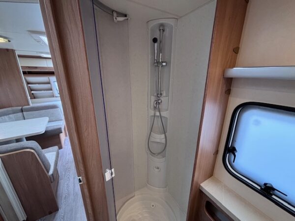 Hobby De Luxe 545 KMF bj.2020, STAPELBED en VOORTENT!!! - Afbeelding 20