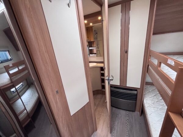Hobby De Luxe 545 KMF bj.2020, STAPELBED en VOORTENT!!! - Afbeelding 18