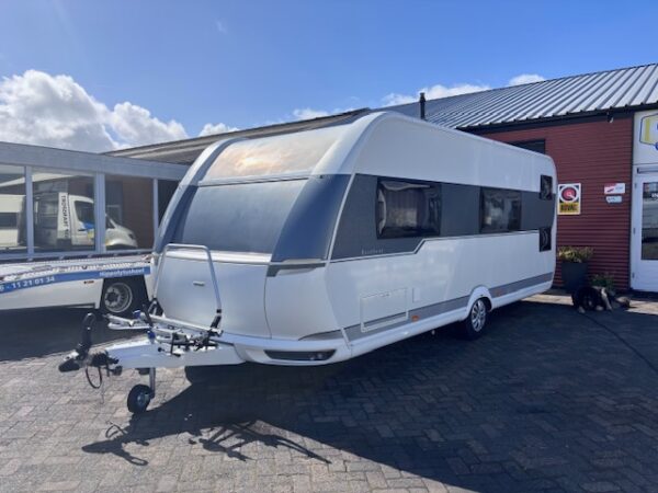 Hobby Excellent 560 KMFE bj.2014 met STAPELBED en VOORTENT!!! - Afbeelding 4