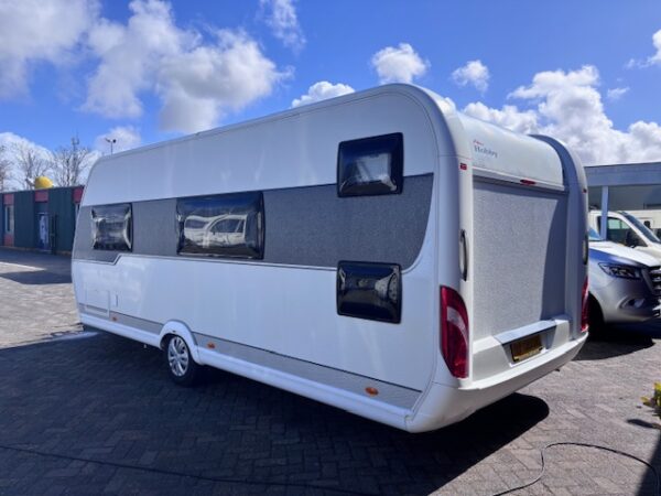 Hobby Excellent 560 KMFE bj.2014 met STAPELBED en VOORTENT!!! - Afbeelding 3