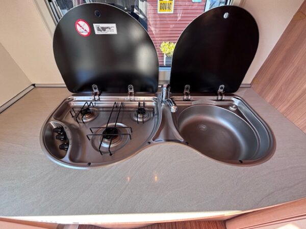 Hobby De Luxe 350 TB bj.2013 met MOVER en VOORTENT!!! - Afbeelding 7