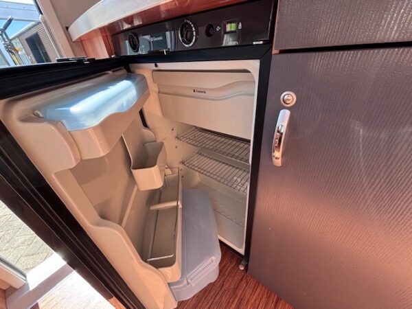 Hobby De Luxe 350 TB bj.2013 met MOVER en VOORTENT!!! - Afbeelding 9