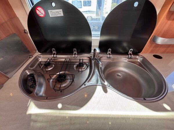 Hobby De Luxe 420 KB bj.2012, MOVER, VOORTENT en STAPELBED!!! - Afbeelding 9