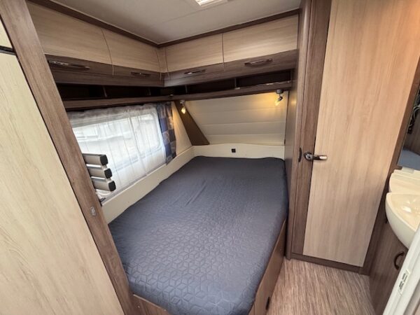 Hobby De Luxe 460 UFE bj. 2015, MOVER en VOORTENT!!! - Afbeelding 15