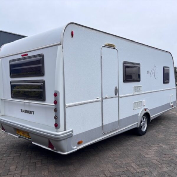 Tabbert Rossini 500 bj.2009, STAPELBED en VOORTENT!!!
