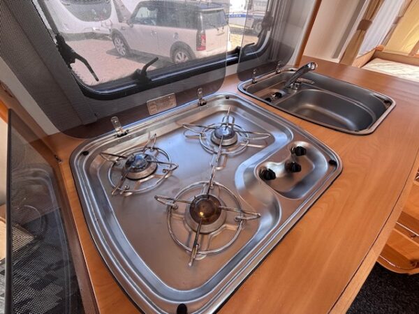 Chateau Calista 450 bj.2006 met MOVER, VOORTENT en ZAKLUIFEL - Afbeelding 12