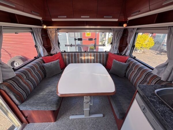 Chateau Calista 450 bj.2010 met MOVER, VOORTENT en LUIFEL - Afbeelding 7