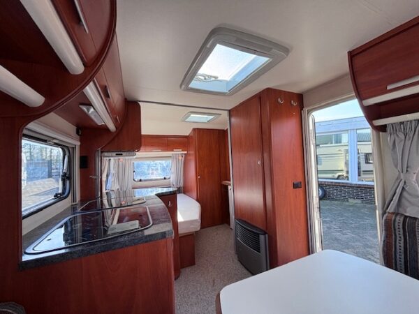 Chateau Calista 450 bj.2010 met MOVER, VOORTENT en LUIFEL - Afbeelding 8