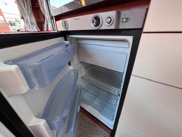 Chateau Calista 450 bj.2010 met MOVER, VOORTENT en LUIFEL - Afbeelding 13